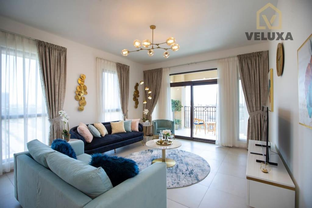 Veluxa - Luxury And Bright 1 Bedroom Apartment, Burj View! Dubai Exterior foto